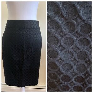 Banana Republic Black Geometric Embroidered Textured Skirt Size 8